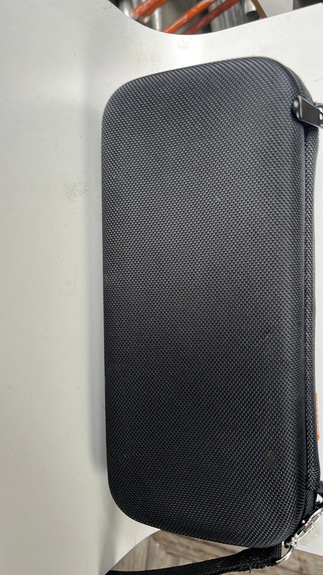 Nintendo switch 1 in travelbox, 2 spelers, Ophalen of Verzenden, Zo goed als nieuw, Vanaf 7 jaar