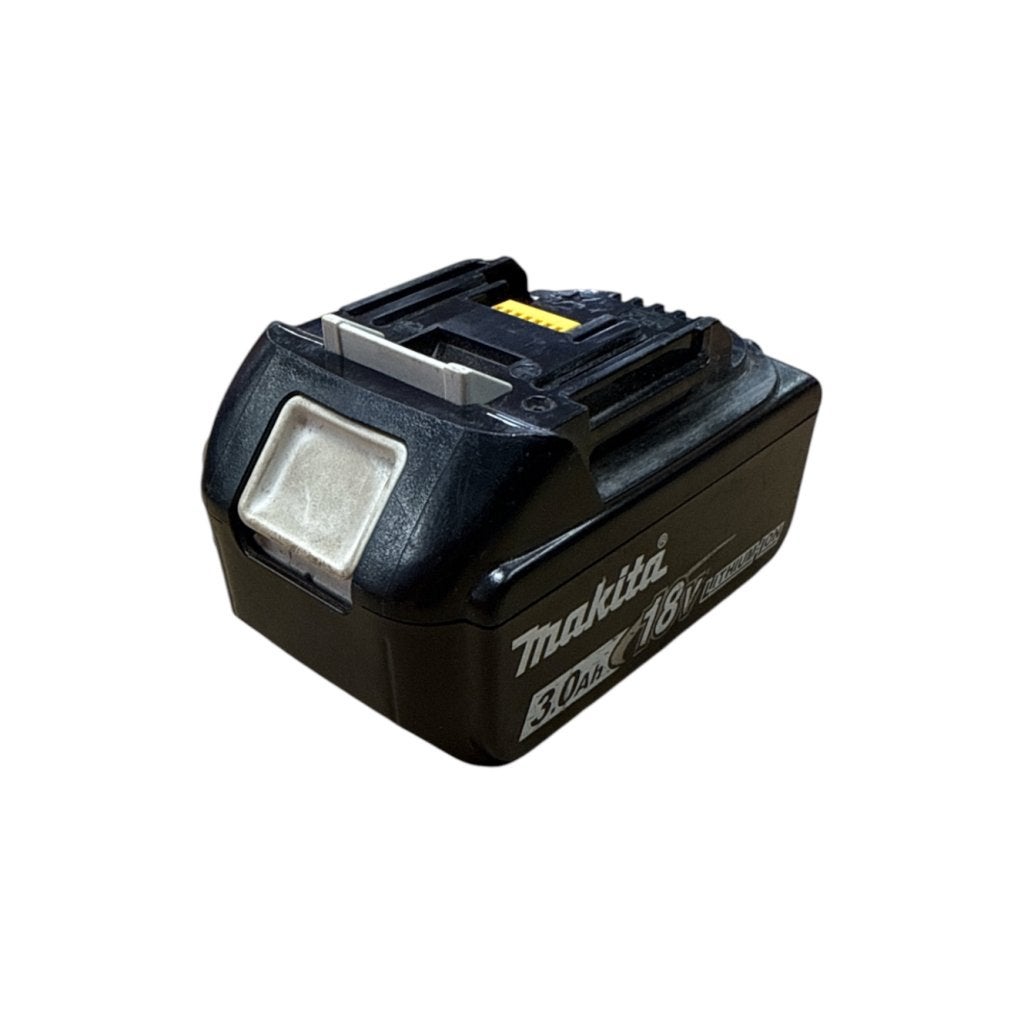 Makita 18v 3.0Ah Accu | Gebruikte Staat | 1 Maand Garantie, Makita, Zo goed als nieuw, Support@makita.com, Makita Corporation, 3-11-8, Sumiyoshi-cho, 
Anjo, Aichi 446-8502
Japan