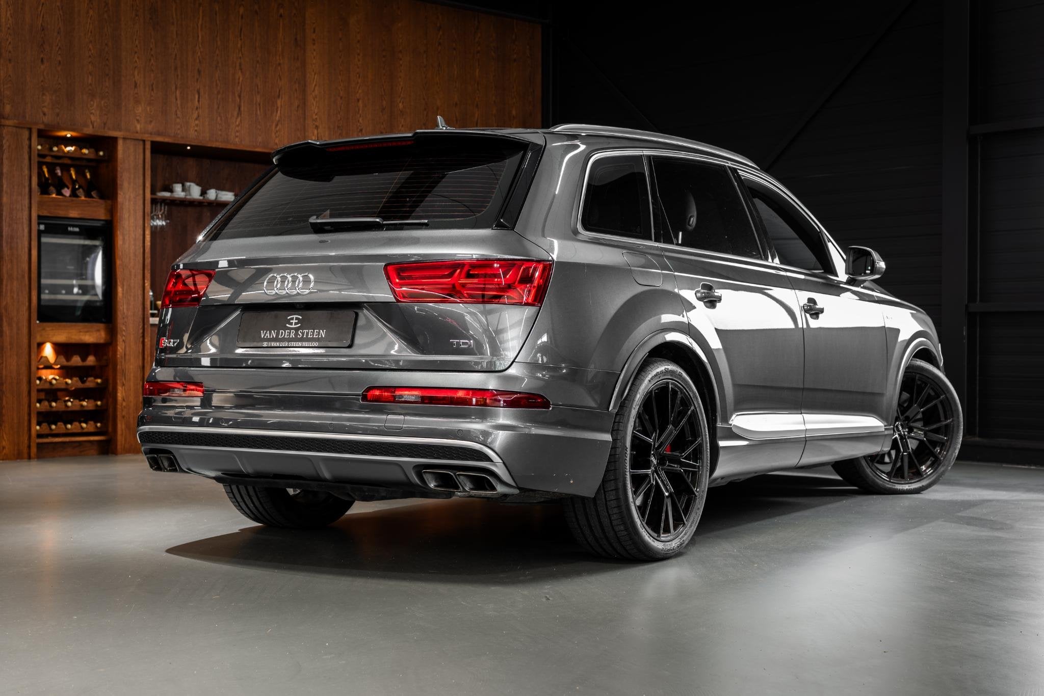 Audi Q7 4.0 TDI SQ7 quattro Pro Line + 7p Daimond seats | Pa, Auto's, 435 pk, Gebruikt, 7 stoelen, Leder