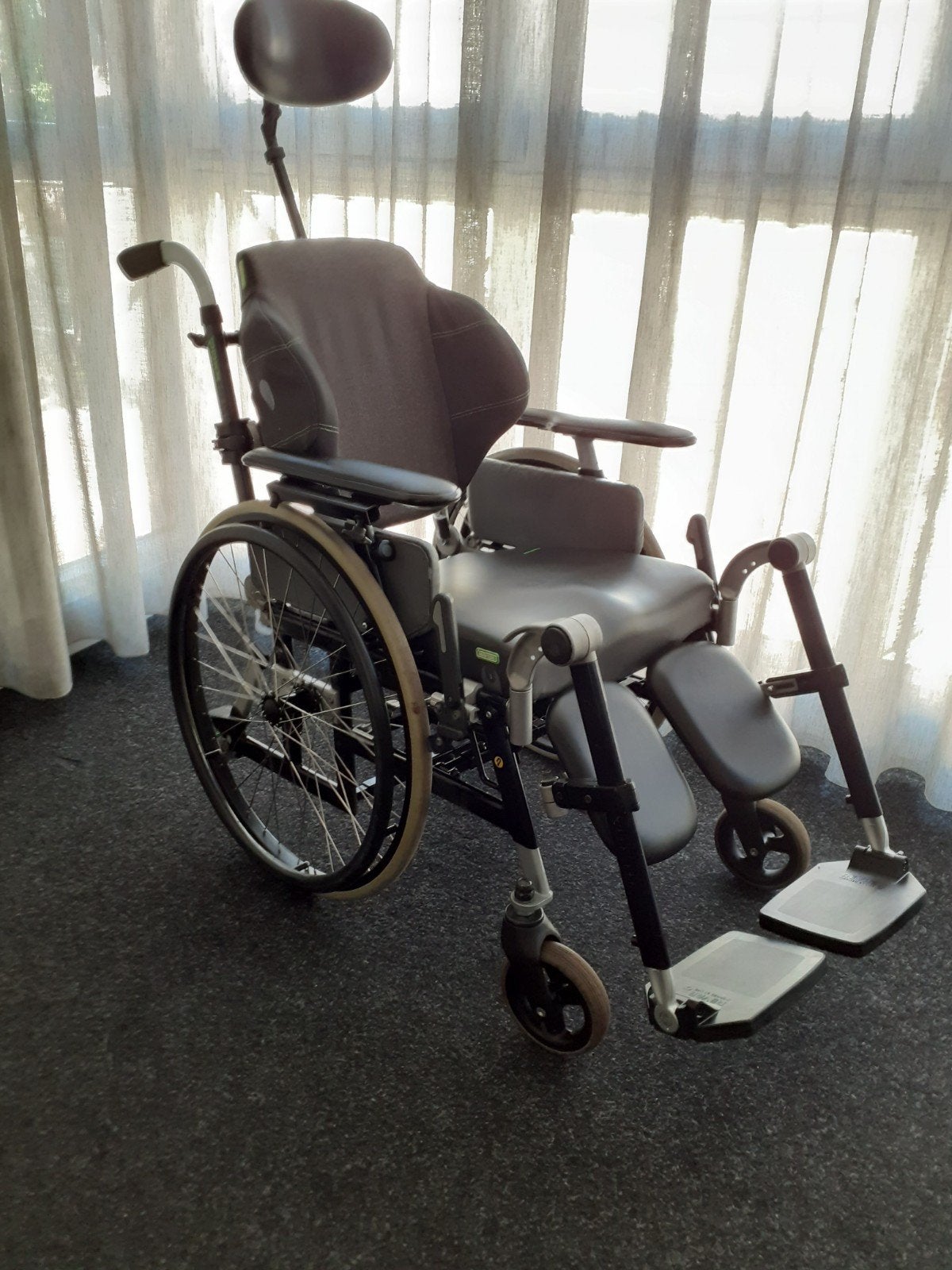 rolstoel Roxx comfort aanpasbare hulpmiddel multi instelbare, Ophalen, Inklapbaar, Nieuw, Duwrolstoel