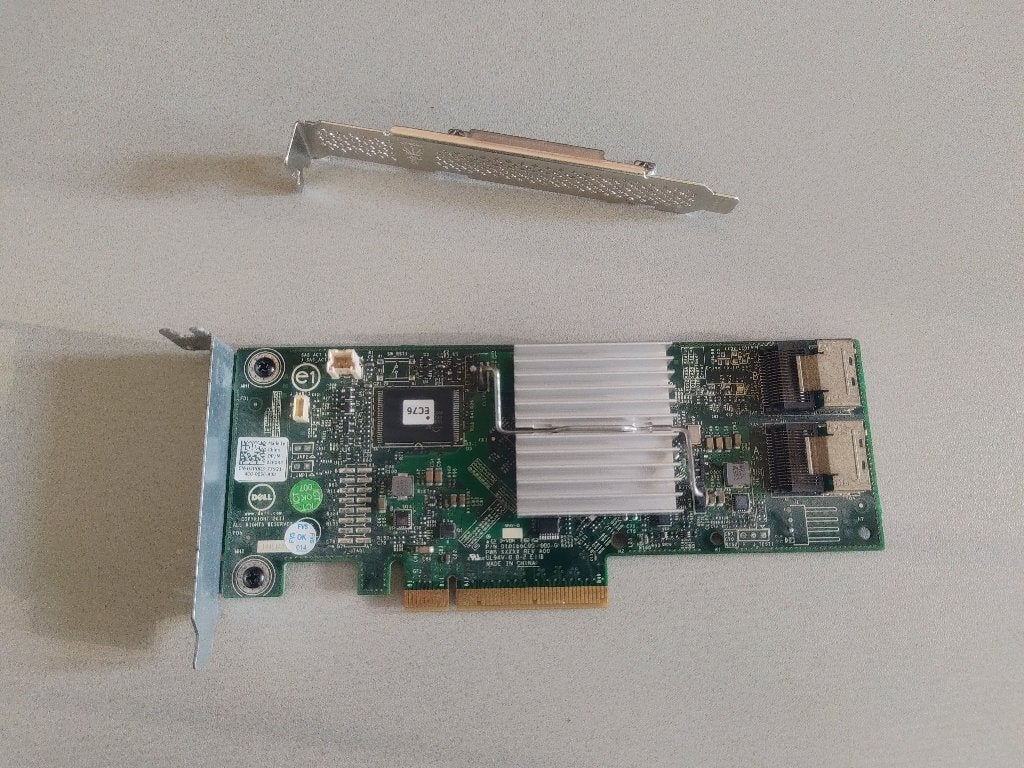 Dell Perc H310i SAS/SATA HBA controller in IT-mode, Ophalen of Verzenden, Gebruikt, Intern, SATA