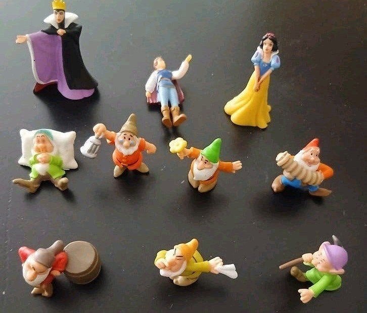 Complete set Disney Sneeuwwitje en de Zeven Dwergen, Ophalen of Verzenden, Zo goed als nieuw