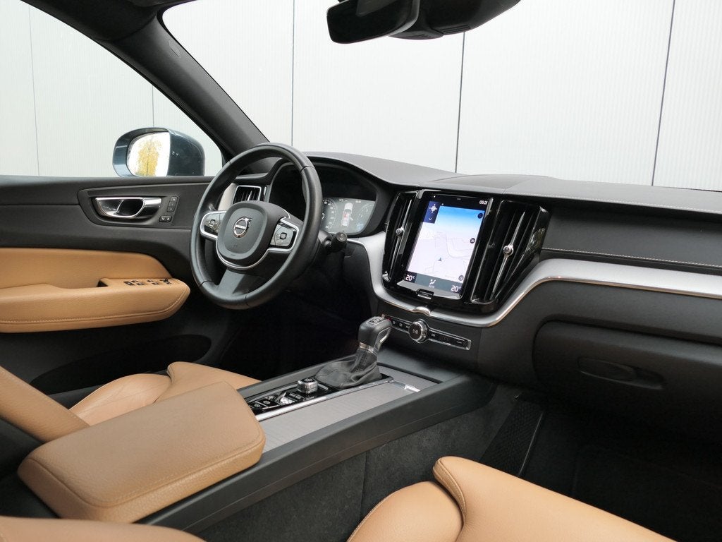 Volvo XC60 T4 AUT Inscription 12 MND garantie Camera / Apple, Auto's, Automaat, 12 maanden, Gebruikt, Blauw