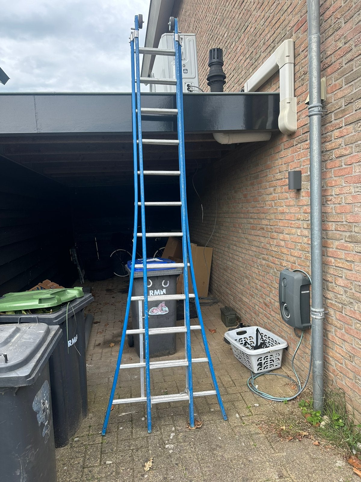Asc Mitari 2-delige ladder 2x 12 treden lichtgewicht prof, Ophalen, Zo goed als nieuw, 4 meter of meer