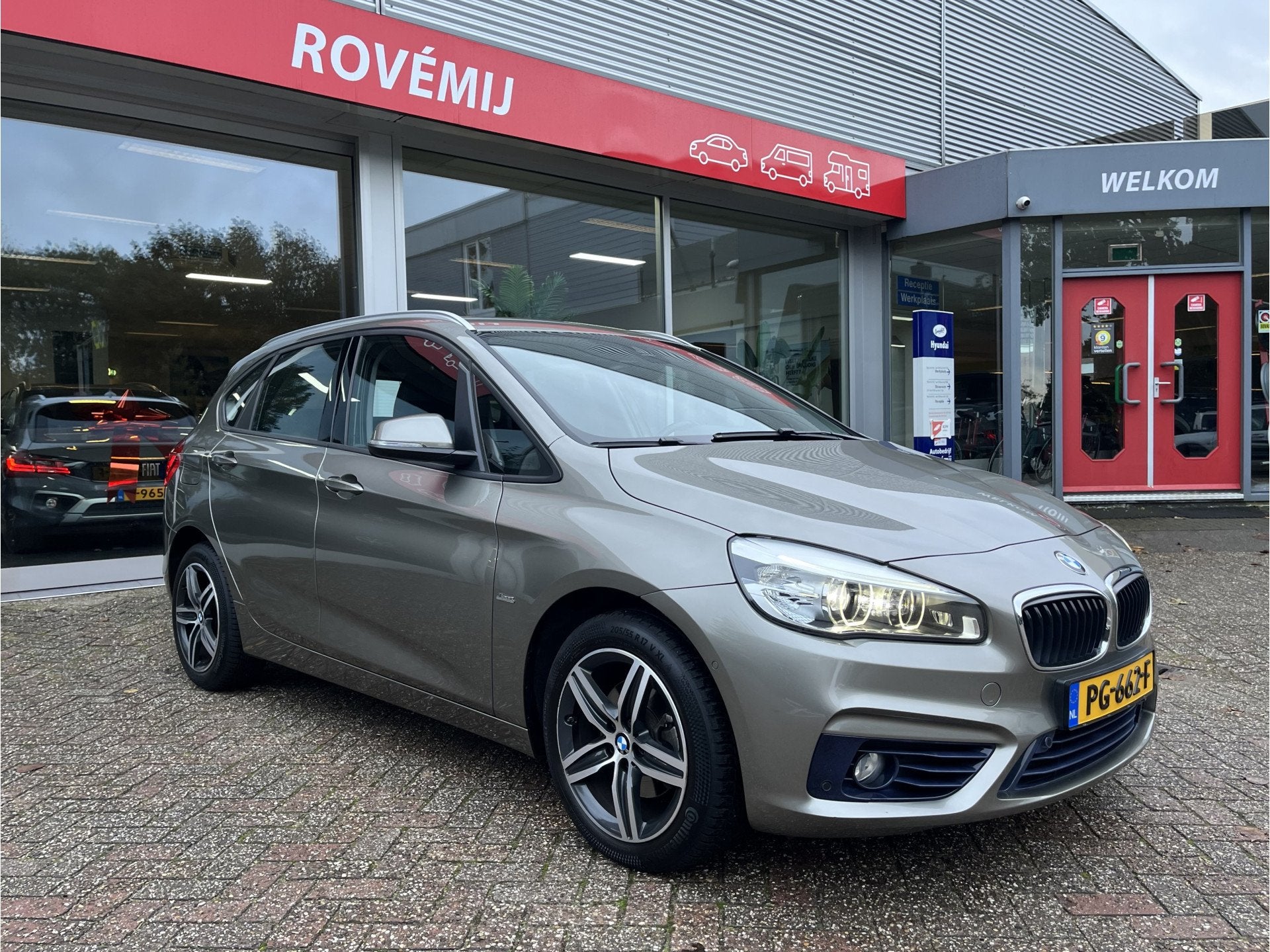 BMW 2 Serie Active Tourer 218i Corporate Lease Executive AUT, Auto's, 1345 kg, Gebruikt, Origineel Nederlands, Bedrijf