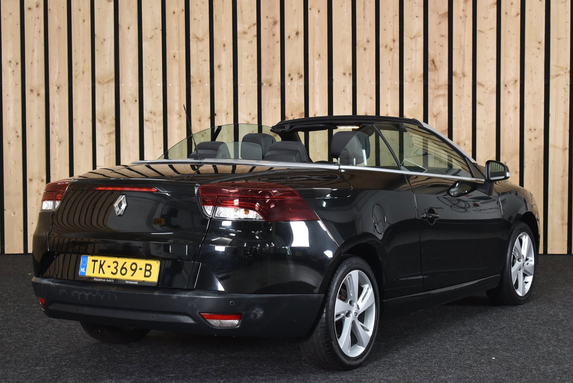 Renault Mégane Coupé-Cabriolet 1.2 TCe Privilège 131pk Cl, Auto's, Voorwielaandrijving, Euro 5, 1490 kg, Gebruikt