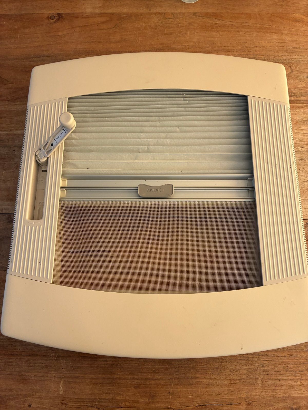 Dometic Heki 2 dakluik voor caravan/camper, Ophalen, Gebruikt