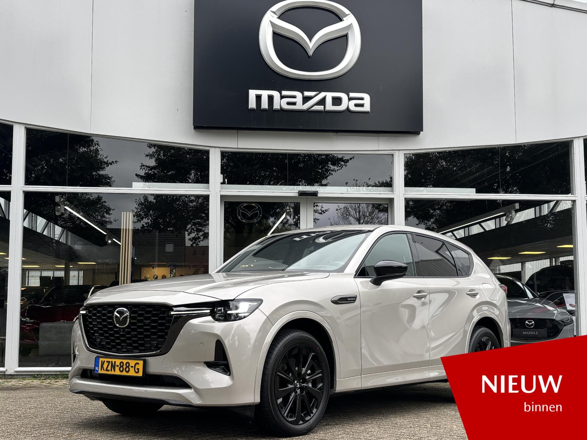 Mazda CX-60 2.5 e-SkyActiv PHEV Homura, Auto's, Automaat, Gebruikt, 4 cilinders, Bedrijf