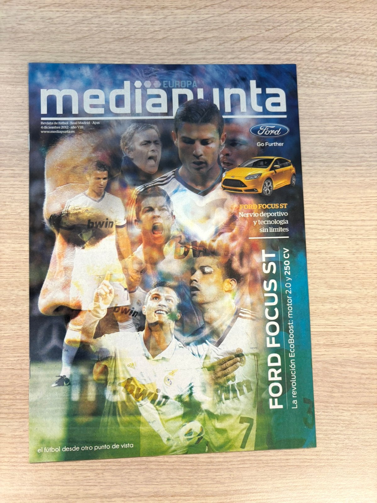Real Madrid - Ajax, Verzamelen, Ophalen of Verzenden, Zo goed als nieuw, Ajax, Boek of Tijdschrift