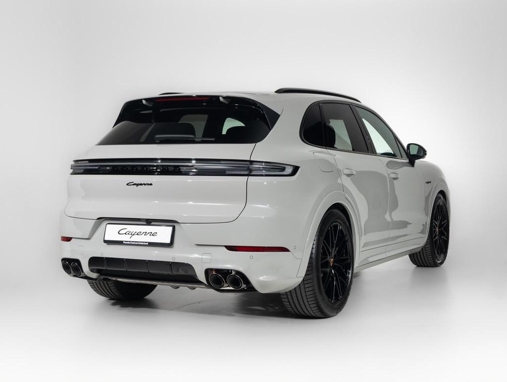 Porsche Cayenne E-Hybrid Black Edition, Cayenne, 2995 cc, Met garantie (alle), Automatische klimaatregeling