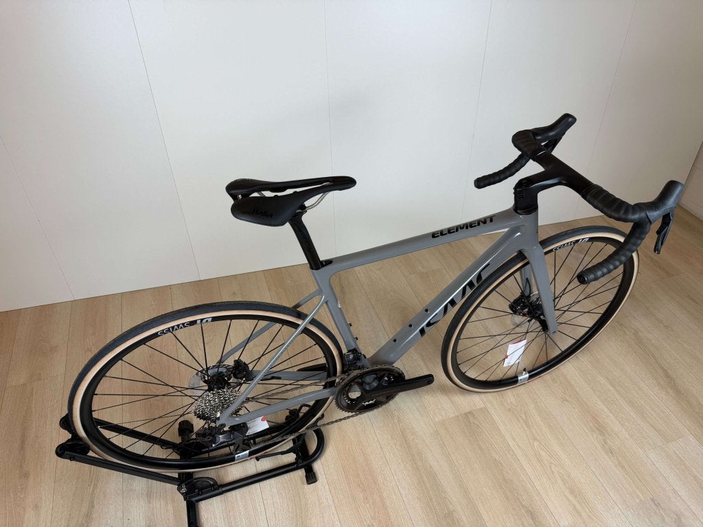 Isaac Element - Ultegra Di2 12s - Dt Swiss - M - Demo, 28 inch, Carbon, Heren, Niet ingevuld