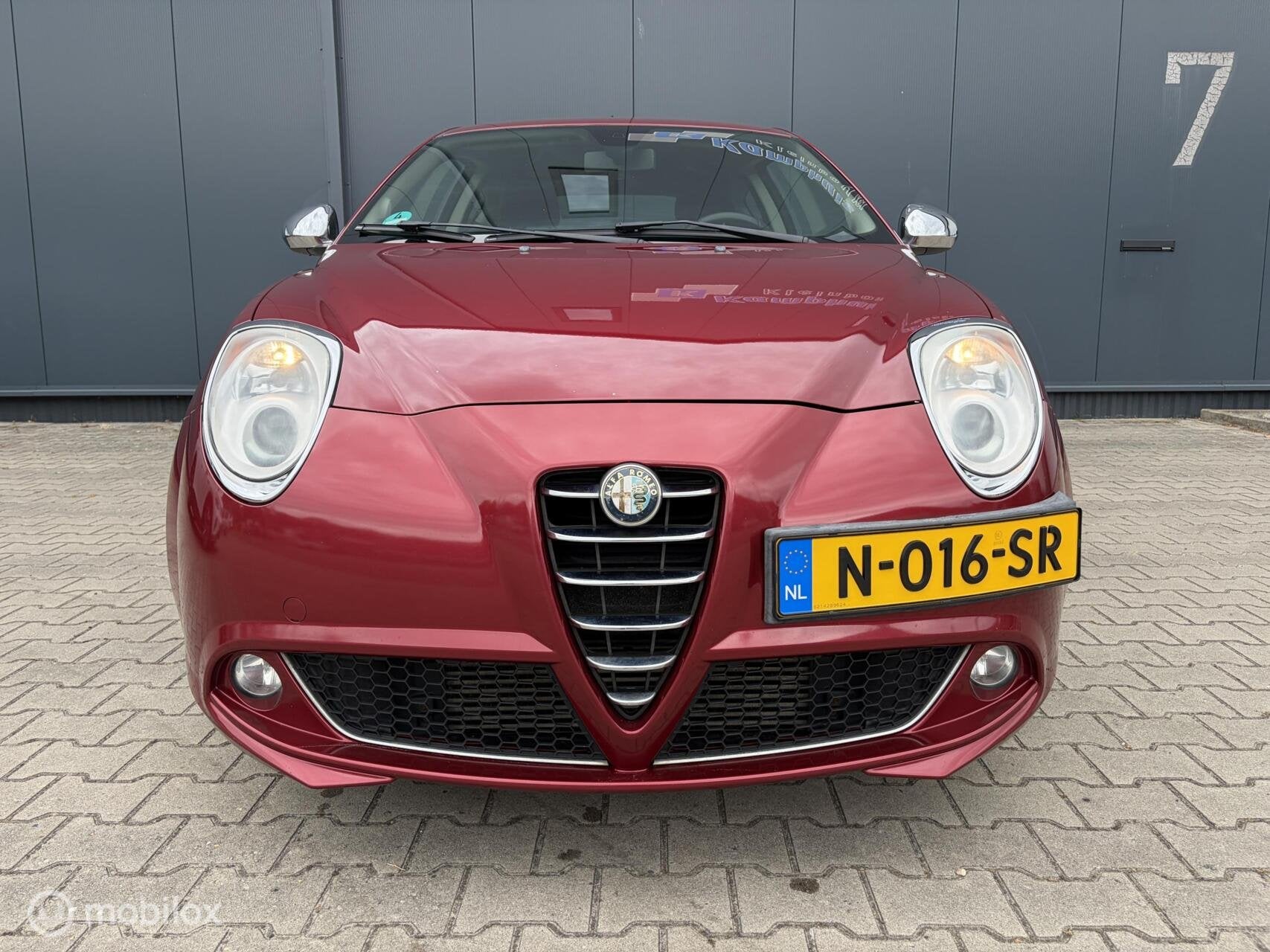 Alfa Romeo MiTo 1.4 T Centenario Airco Nieuwe Apk, Euro 5, Zwart, 4 cilinders, 49 €/maand