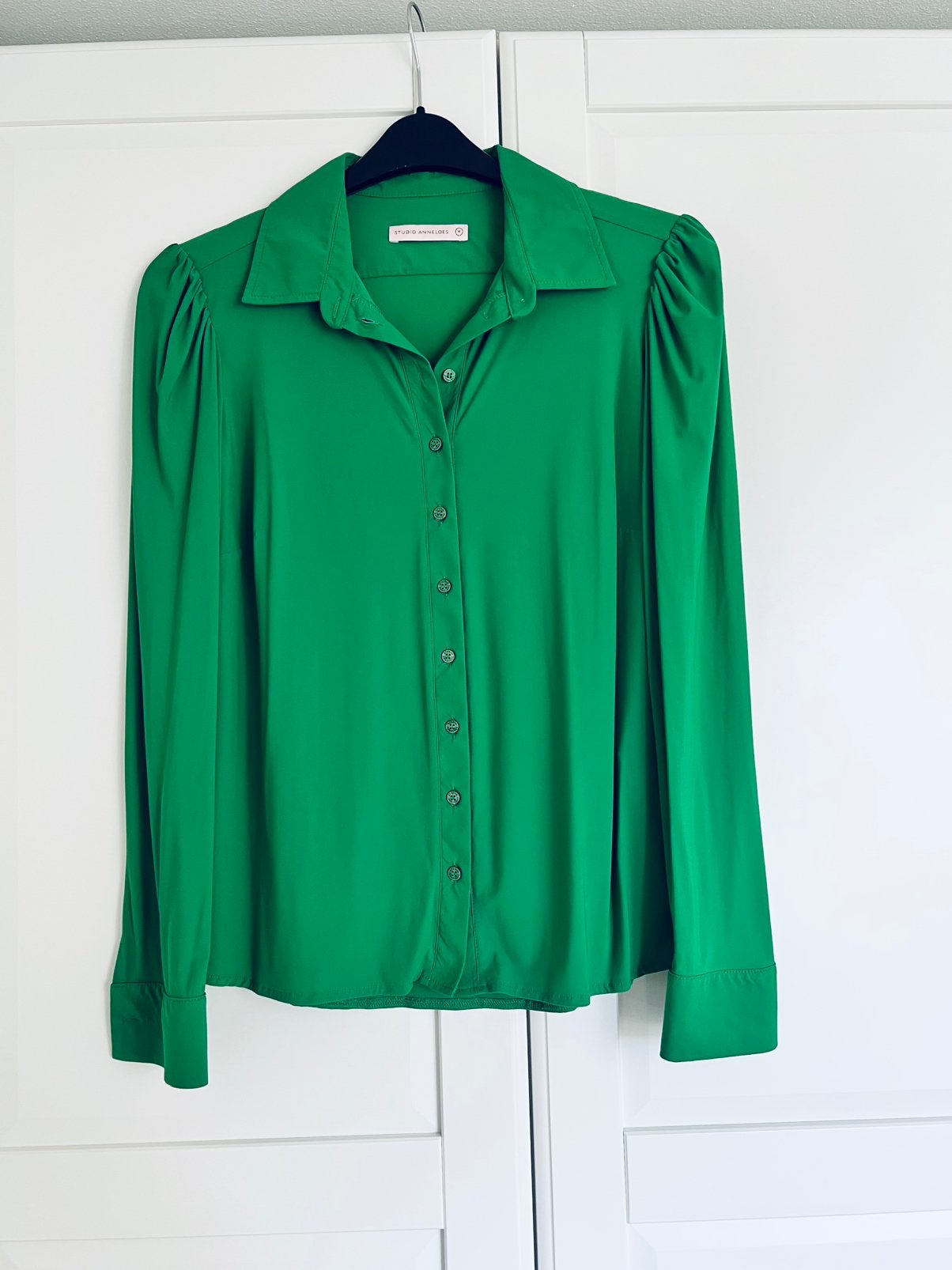 Studio anneloes nomi blouse M apple green travelstof, Maat 38/40 (M), Overige kleuren, Ophalen of Verzenden, Zo goed als nieuw