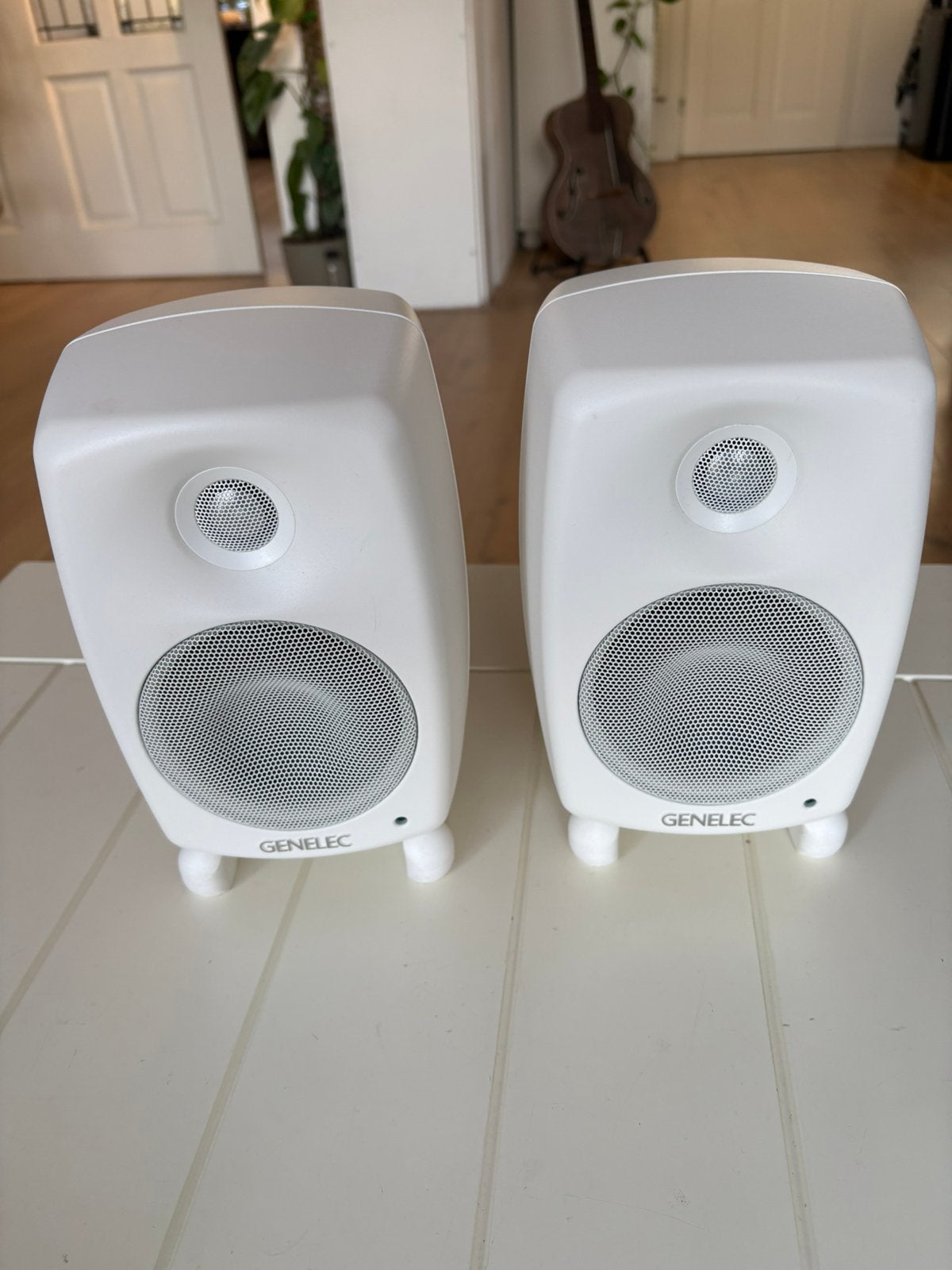GENELEC 8020D studio luidsprekers, inclusief stroomkabels, Studiomonitor, Zo goed als nieuw, 60 tot 120 watt, Ophalen