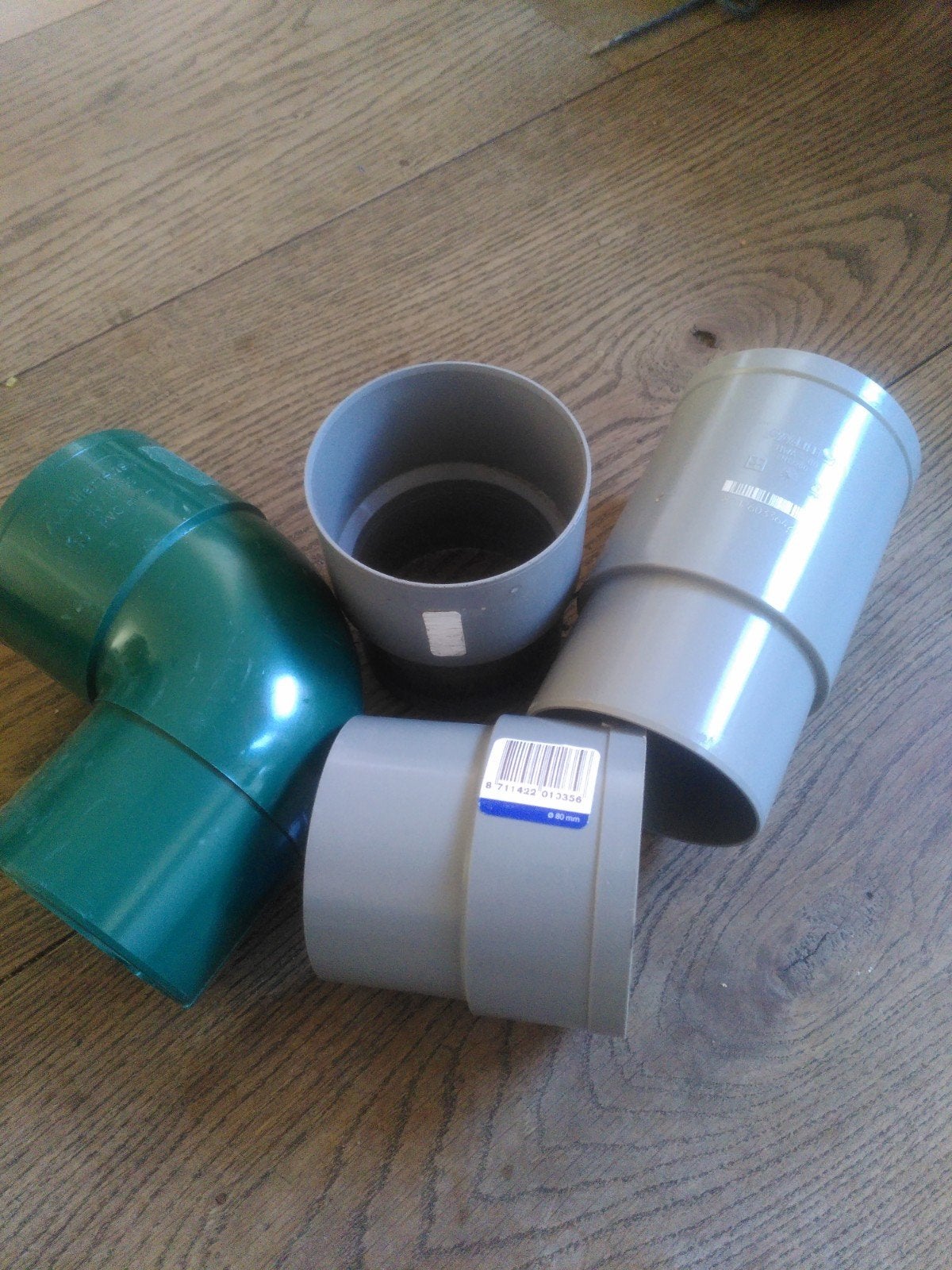 Gratis Pvc Koppelstukken en bocht 80mm, Ophalen, Bochten, Pvc, Minder dan 2 meter