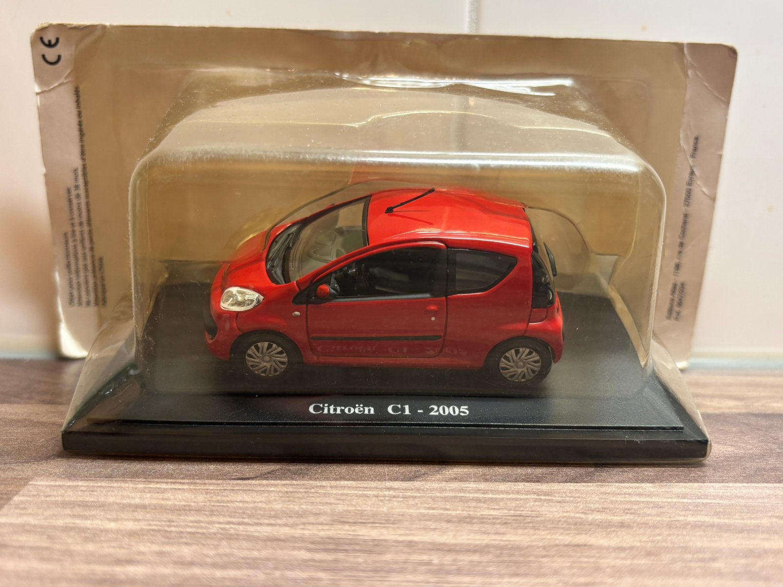 Citroën C1 2005 Rood Metallic Norev 1:43, Ophalen of Verzenden, Nieuw, Auto, Norev