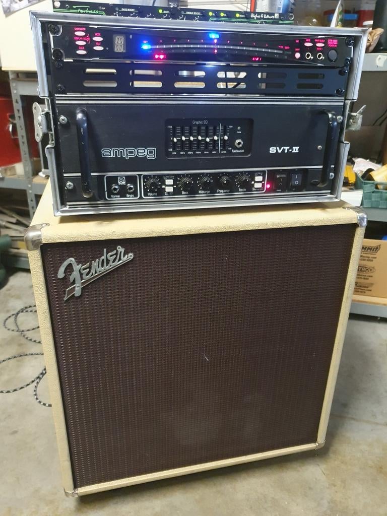 Ampeg SVT-II non-pro Fender Rumble Bass 4x10", Muziek en Instrumenten, Ophalen of Verzenden, Gebruikt, Basgitaar, 100 watt of meer