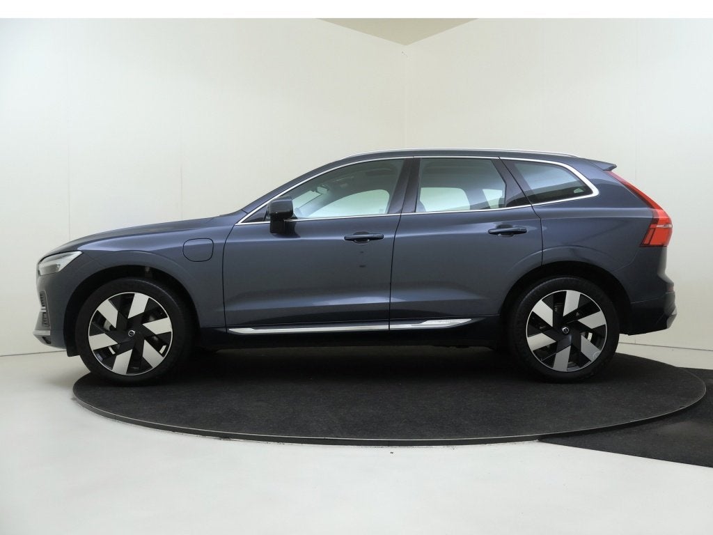 Volvo XC60 T6 AWD Ultimate Bright | Panoramadak | HUD | Acht, Automaat, 12 maanden, Gebruikt, 4 cilinders