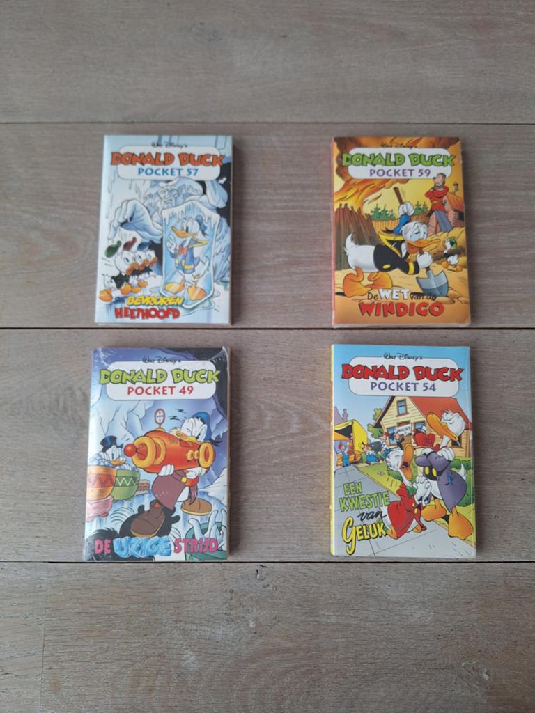 Zeldzaam! 4 gesealde Donald Duck Pockets 1e druk 1998/1999, Boeken, Stripboeken, Nieuw, Ophalen of Verzenden, Donald Duck, Meerdere stripboeken