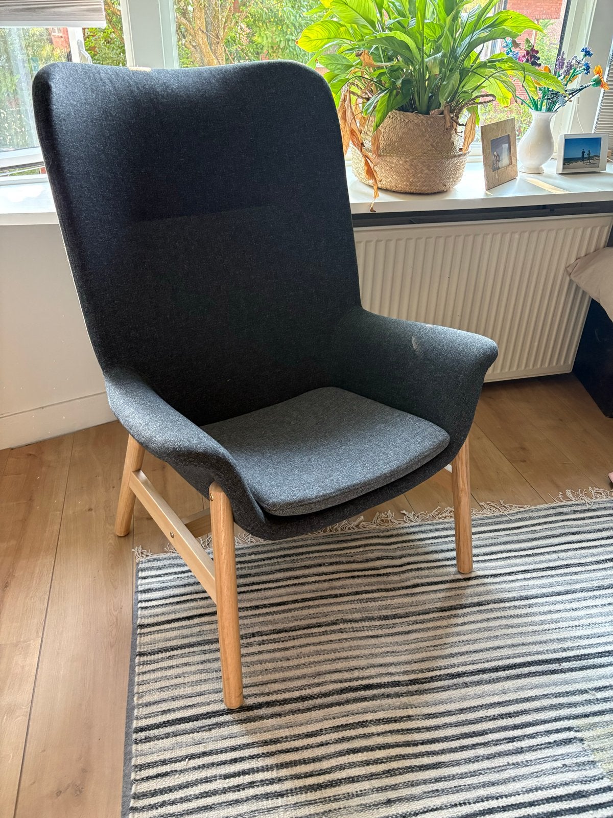 Ikea Vedbo fauteuil grijs, Huis en Inrichting, Fauteuils, Ophalen, Gebruikt, 75 tot 100 cm, Hout