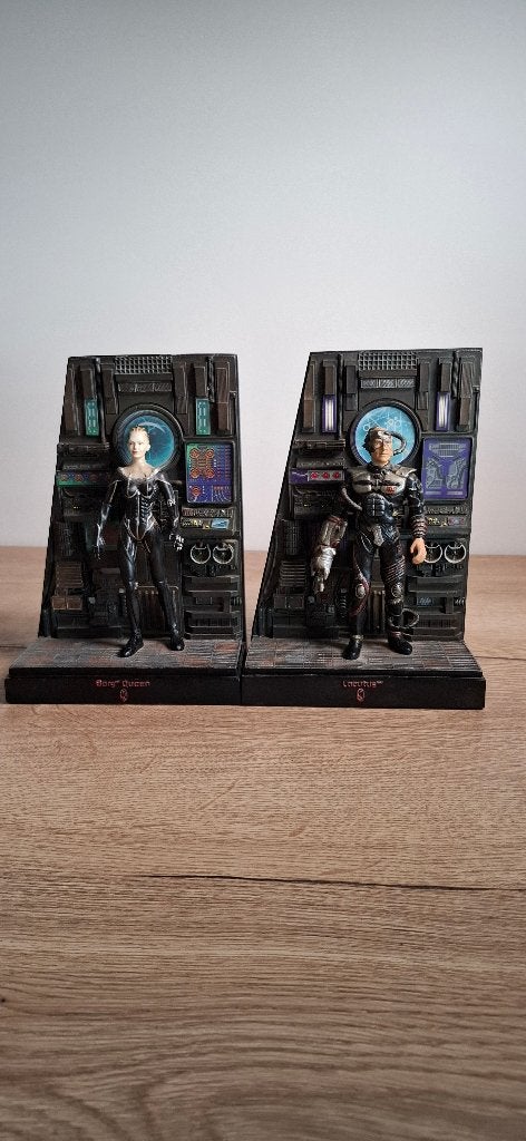 Zeldzaam! Star Trek Borg Queen & Locutus Boekensteunen/ set, Beeldje, Replica of Model, Onbekend, Zo goed als nieuw, Onbekend