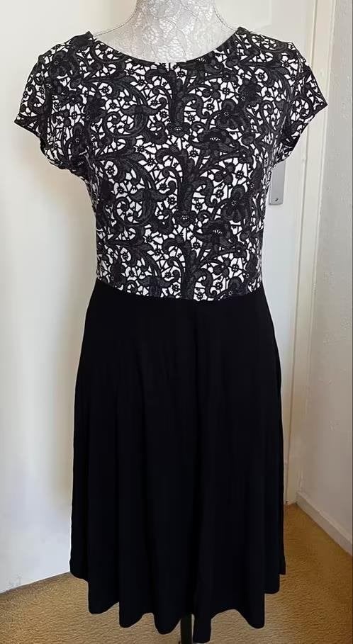 Bodyflirt jurk maat 36/38