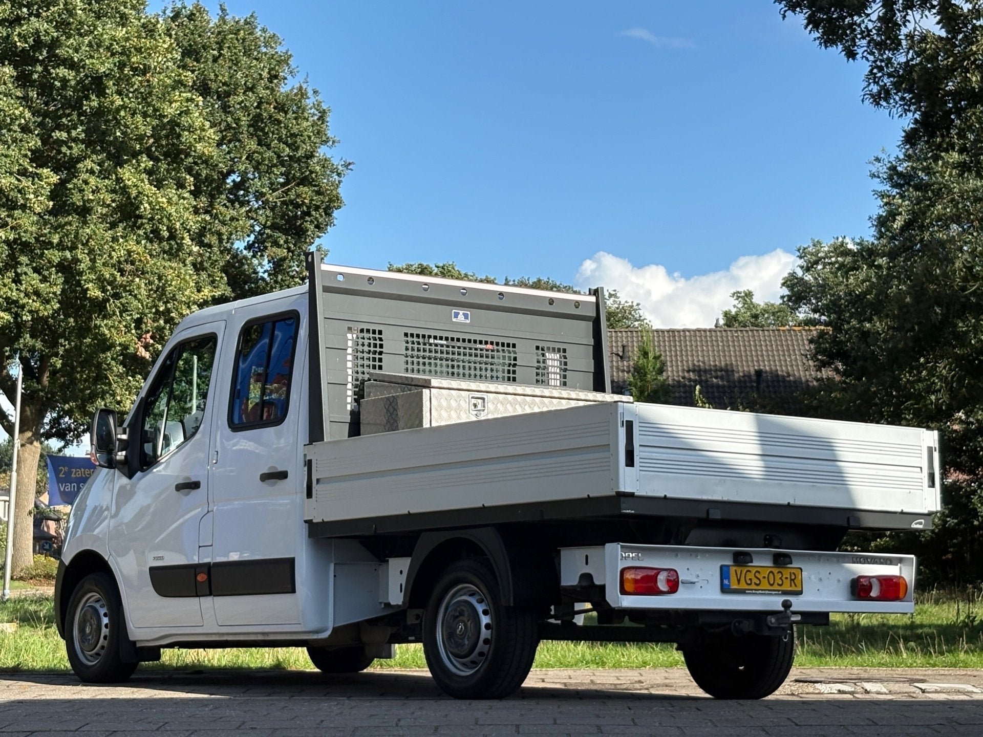 Opel Movano 2.3 Turbo|Pick-up|NAP|trekhaak 2500KG|6P|achteru, Auto's, Dealer onderhouden, 136 pk, Gebruikt, 2500 kg
