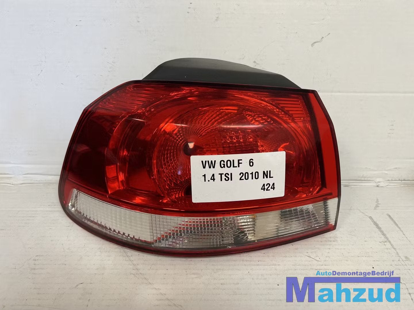 VW GOLF 6 Links buiten achterlicht 2009-2013, Auto-onderdelen, Gebruikt, Volkswagen, Volkswagen AG, Berliner Ring 2
38440  Wolfsburg, DE