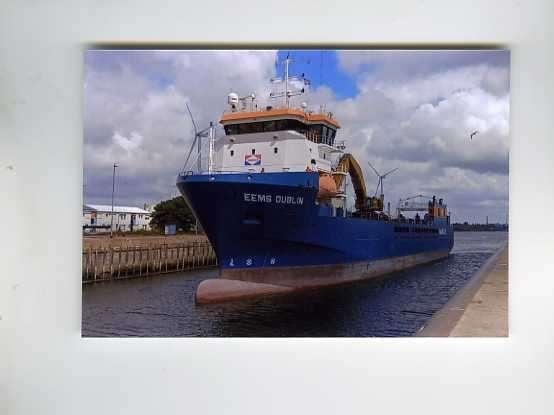 scheepvaart-foto-eems dublin -2x, Verzamelen, Scheepvaart, Ophalen of Verzenden, Zo goed als nieuw, Motorboot, Boek of Tijdschrift
