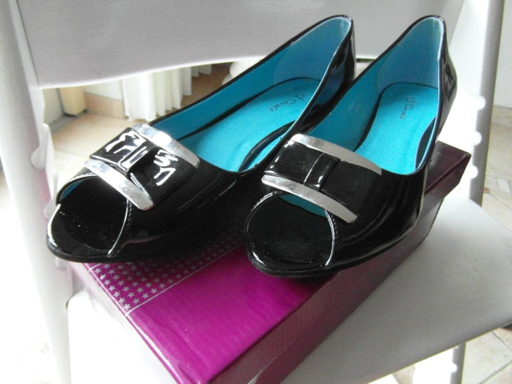 retro dames schoenen mt 40  zwart lak  leuk sleehakje, Schoenen met lage hakken, Zwart, Zo goed als nieuw, Ophalen