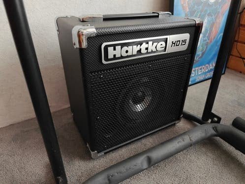 Hartke HD15 basgitaarversterker, Ophalen, Zo goed als nieuw, Basgitaar, Minder dan 50 watt