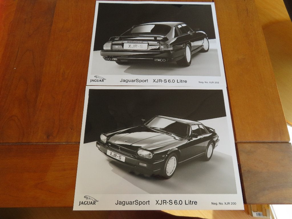 2 originele persfoto's Jaguar Sport XJR-S 6.0 litre, Ophalen of Verzenden, Zo goed als nieuw, Overige merken, Jaguar