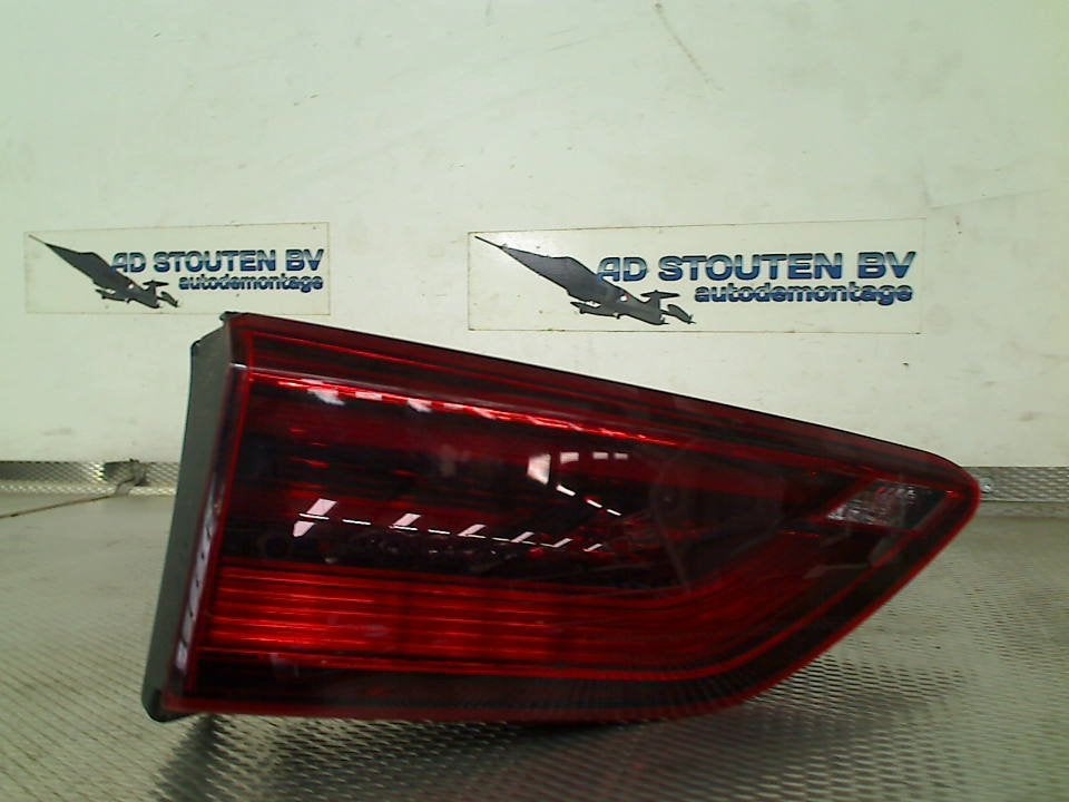 Achterlicht Links bineen Golf VIII (CD1) 2021, Gebruikt, Volkswagen, Volkswagen AG, Kundenbetreuung@volkswagen.de