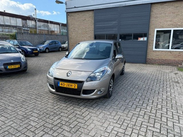 Renault Scénic 1.6 Expression, Auto's, Voorwielaandrijving, Dealer onderhouden, Stof, Gebruikt