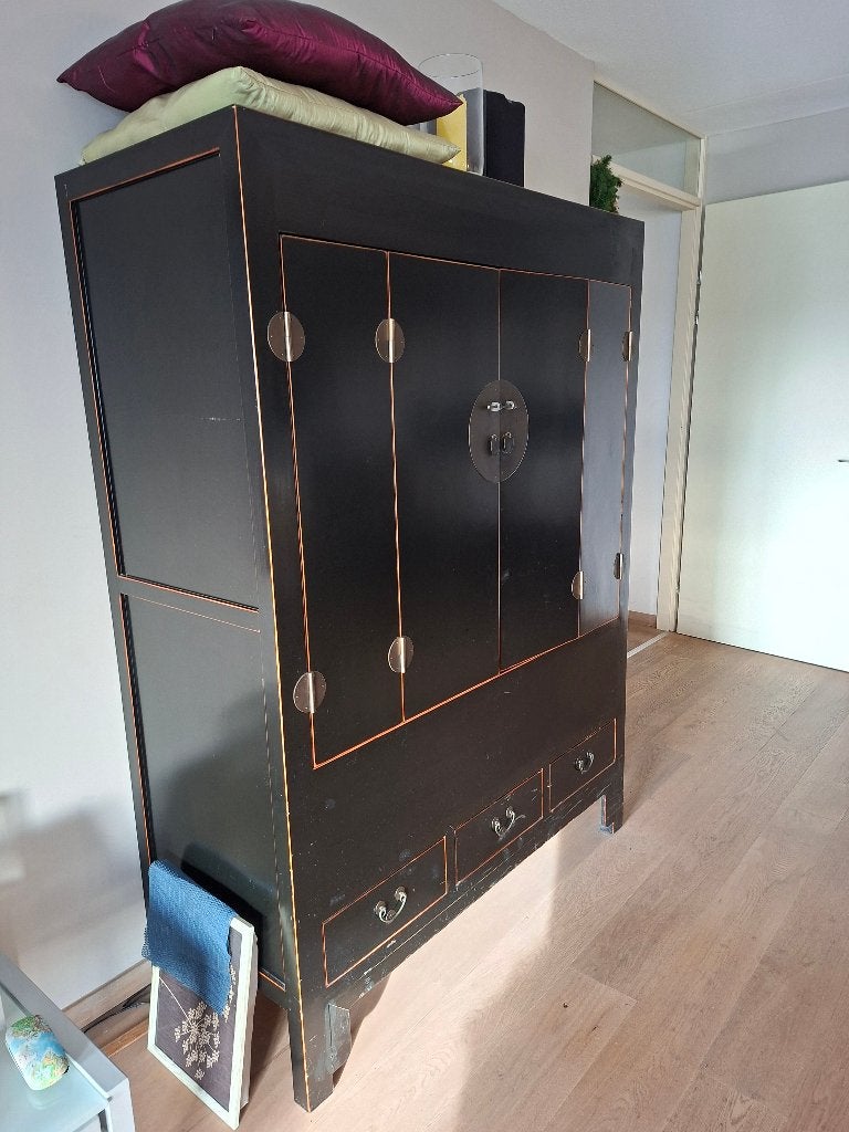 chinese kast, Ophalen, Gebruikt