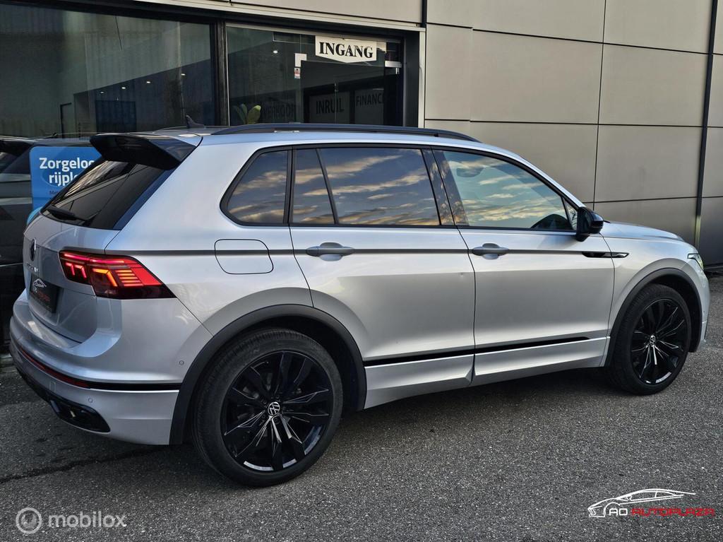 Volkswagen Tiguan 1.5 TSI 3x R-line Panorama/HUD/Leer/Memory, 15 km/l, 1498 cc, Zwart, 4 cilinders