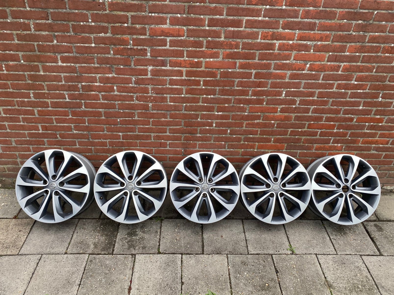 18 Inch Nissan Qashqai Originele Alu velgen 5 stuks, Ophalen of Verzenden, Zo goed als nieuw