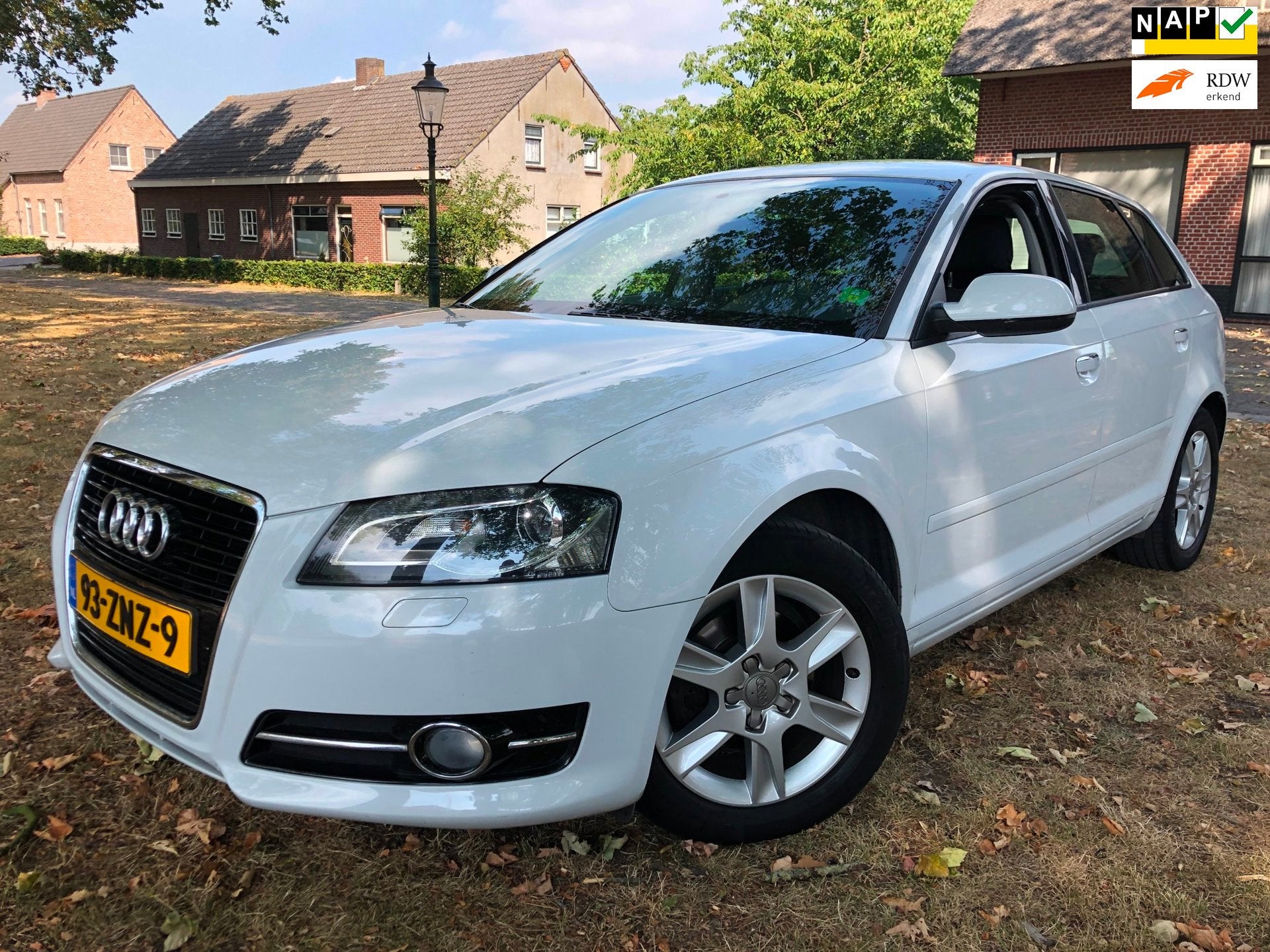 Audi A3 Sportback 1.2 TFSI Attraction Advance ORIG NL, Auto's, Voorwielaandrijving, Euro 5, Stof, Gebruikt