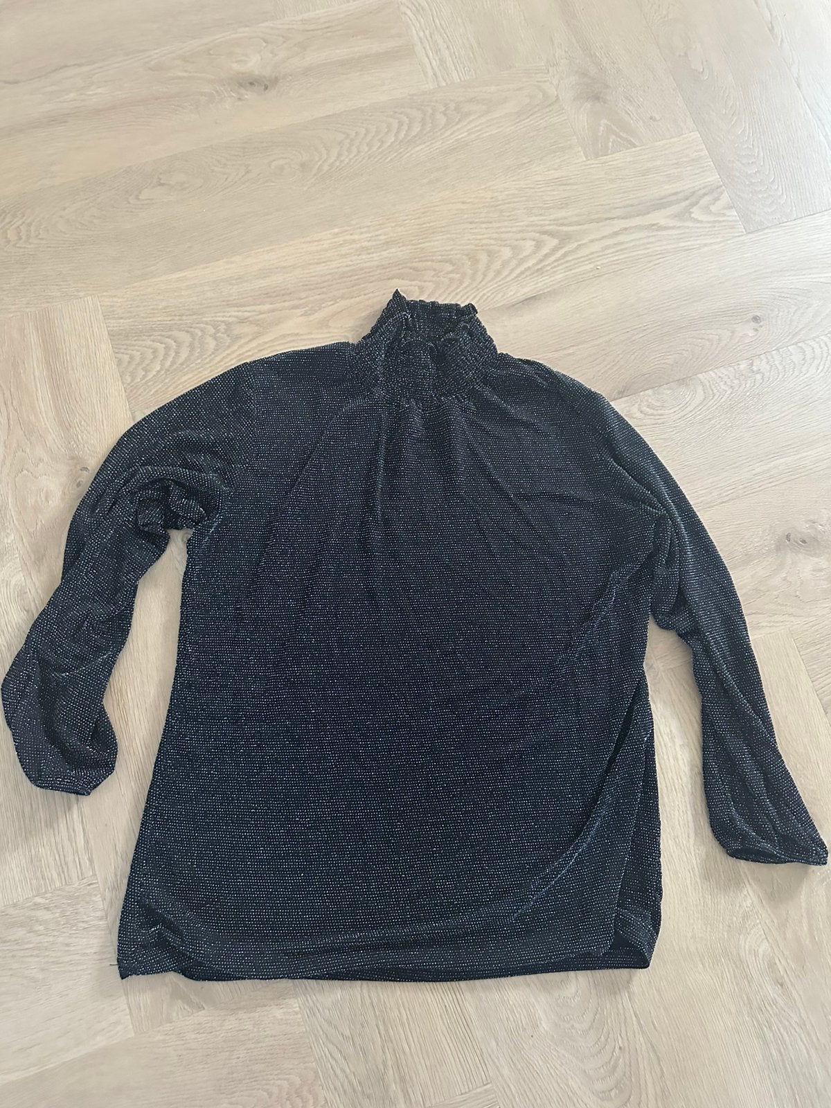 Colltrui zwart met glitters, Ophalen of Verzenden, Zo goed als nieuw, Zwart