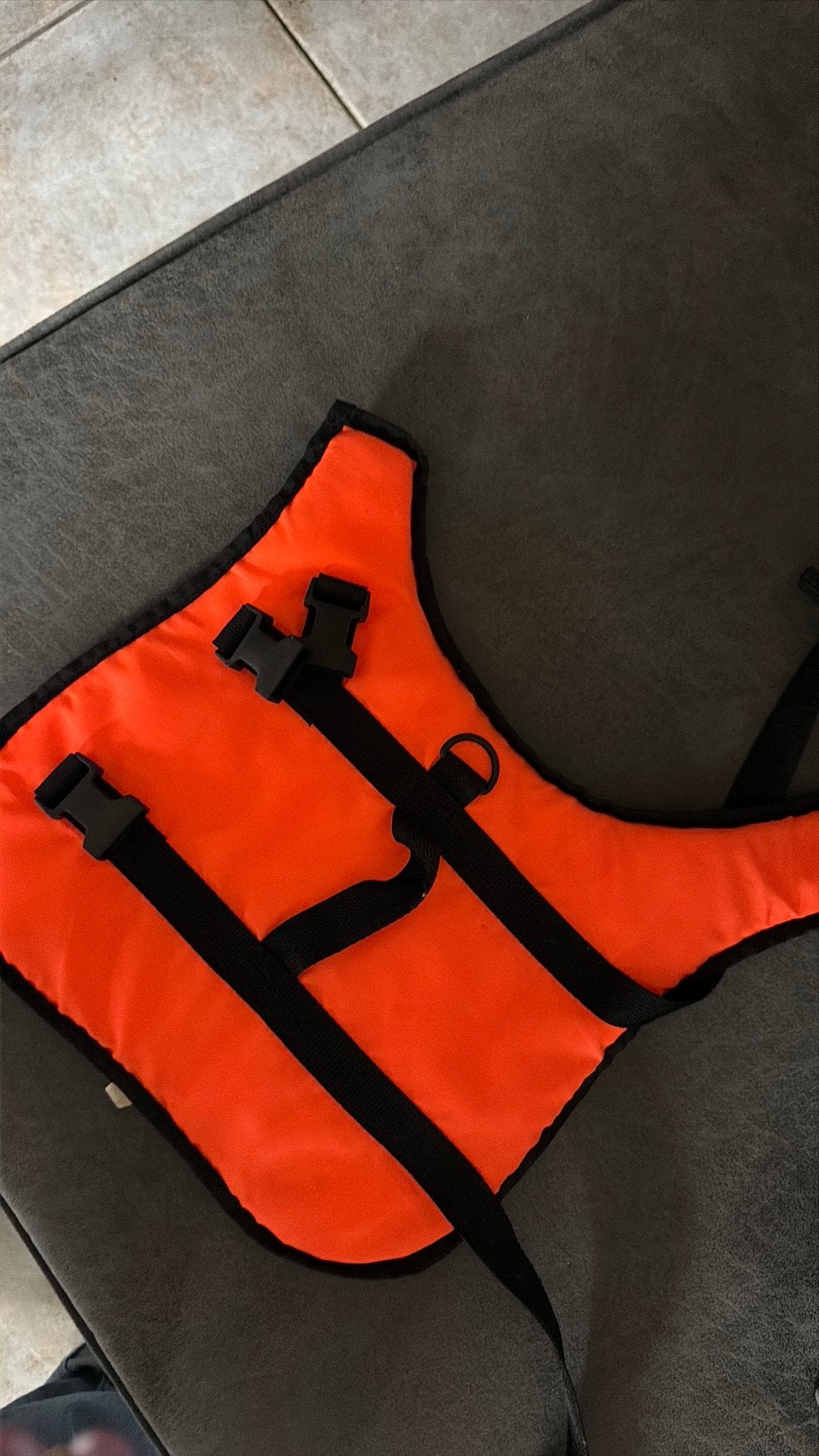 Reddingsvest hondje, Ophalen, Gebruikt