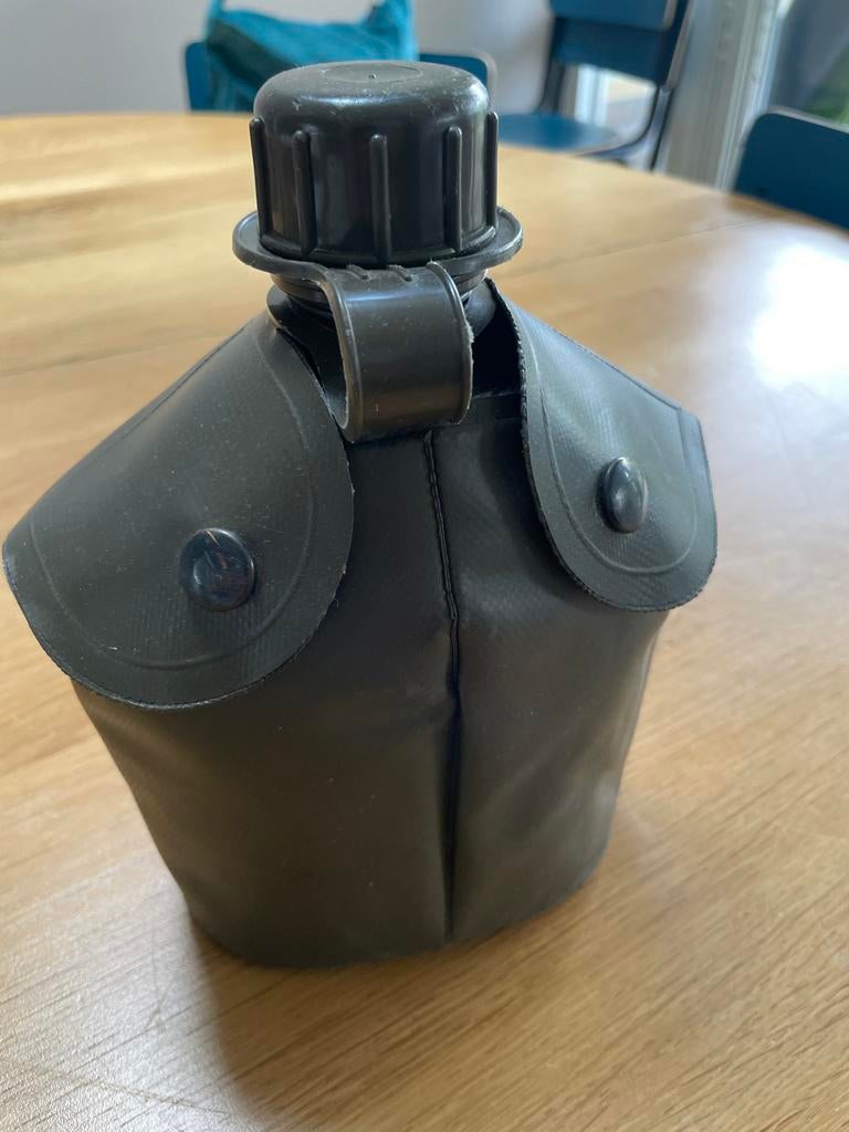 Veldfles Landmacht Leger met Beker - 800 ml, Ophalen of Verzenden, Landmacht, Nederland, Overige typen
