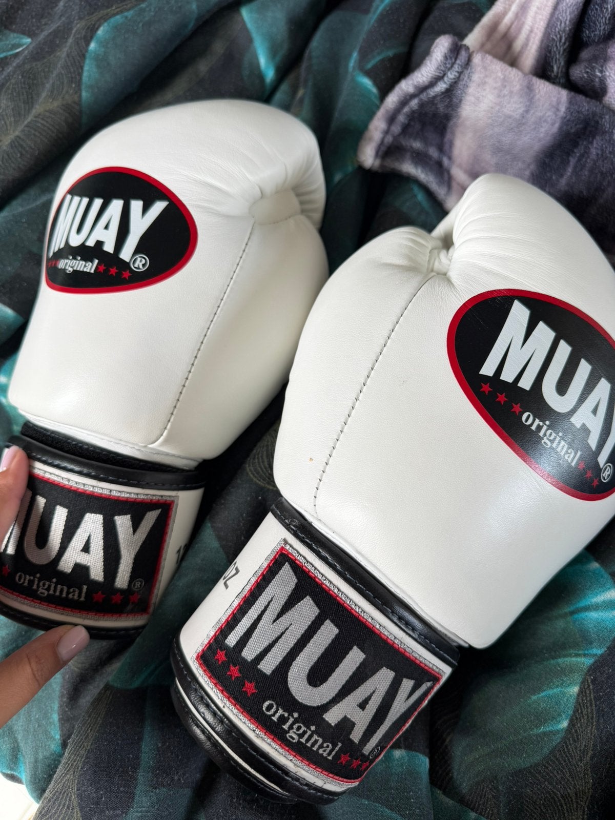Muay boks / kickboks handschoenen 12oz, Ophalen, Overige, Maat XS of kleiner, Vechtsportmateriaal