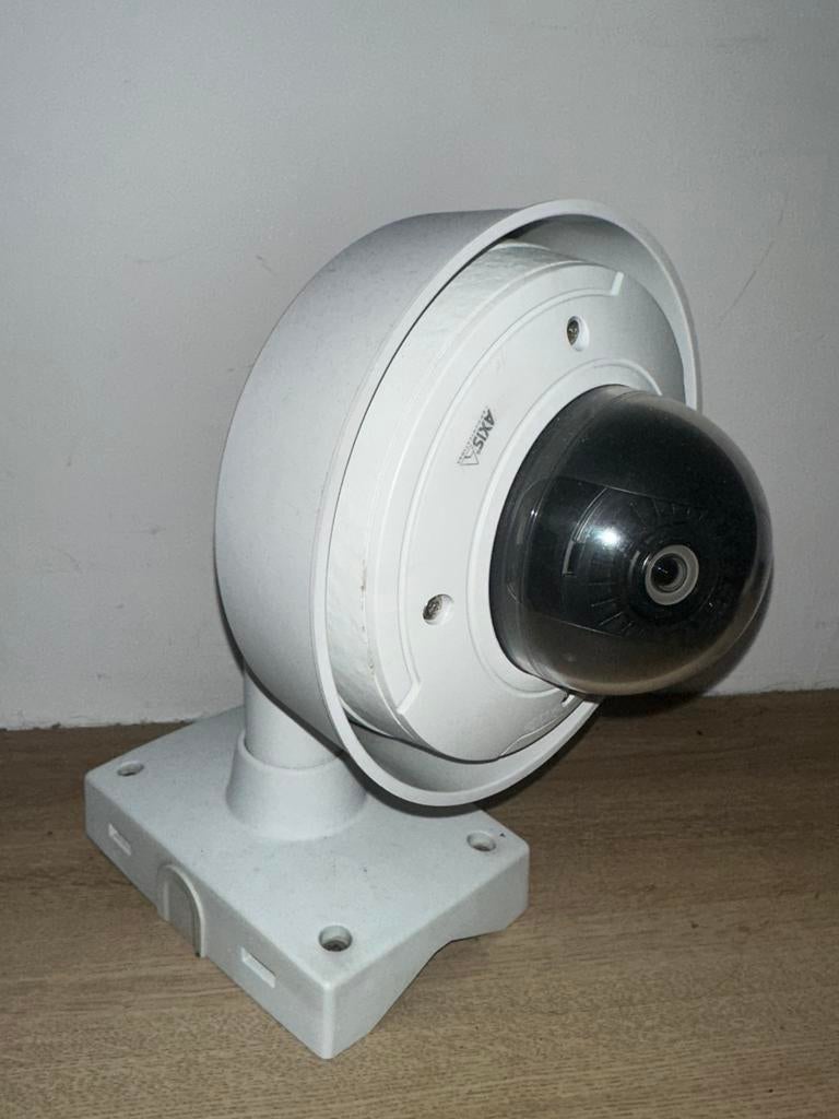 Beveiligingscamera te koop, Ophalen of Verzenden, Zo goed als nieuw, Buitencamera