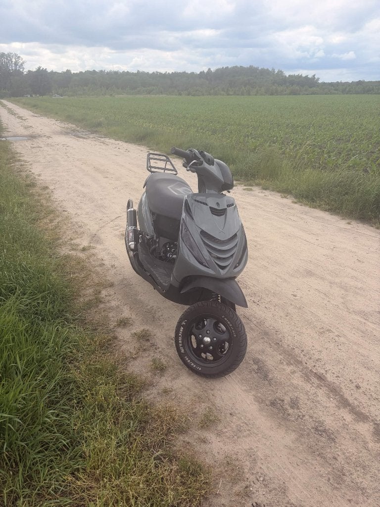piaggio zip 180 - Geen wok geldig brom, Fietsen en Brommers, Scooters | Piaggio, Ophalen, Tweetakt, Maximaal 45 km/u, Zip