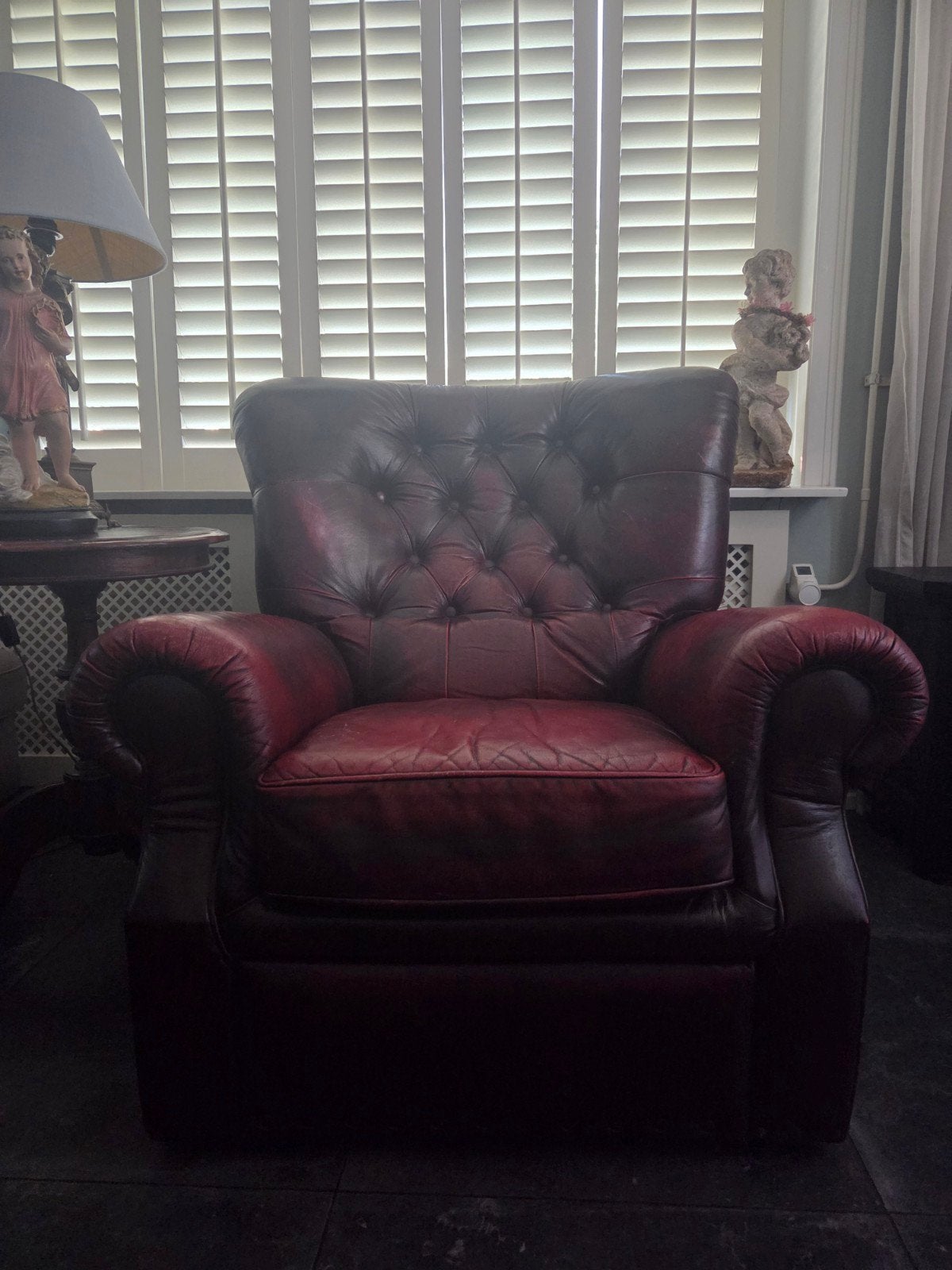 Chesterfield relax stoel bordeaux rood leer lig fauteuill, Huis en Inrichting, Ophalen, Gebruikt, 100 tot 125 cm, Chesterfield