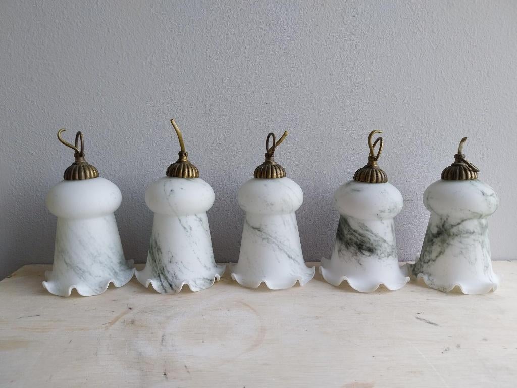 Art Deco opaline lampenkappen met gemarmerd glas, Antiek en Kunst, Antiek | Lampen, Ophalen of Verzenden