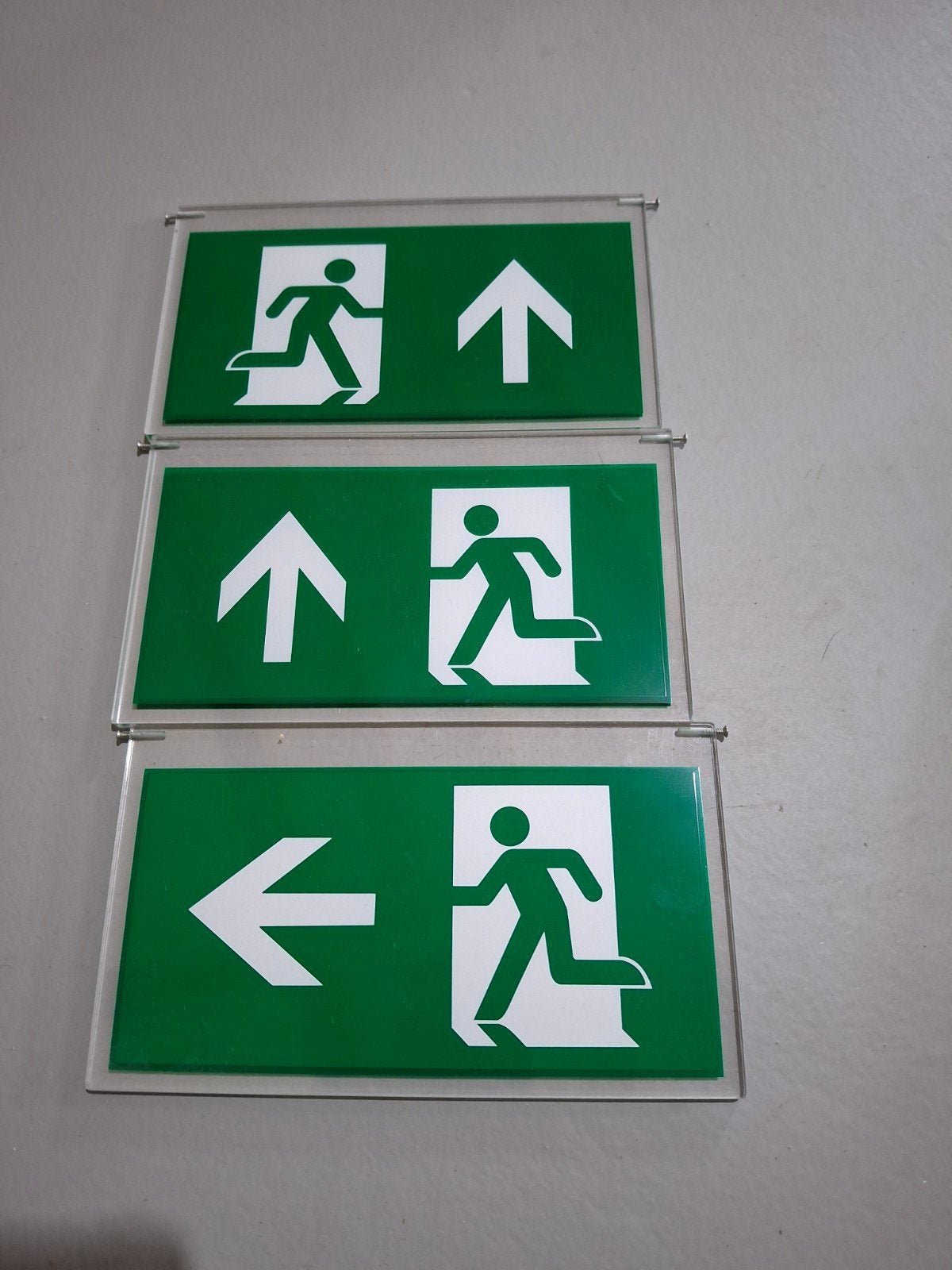 Noodverlichting bordjes, Doe-het-zelf en Verbouw, Bouwverlichting, Ophalen of Verzenden, Zo goed als nieuw, Minder dan 50 watt