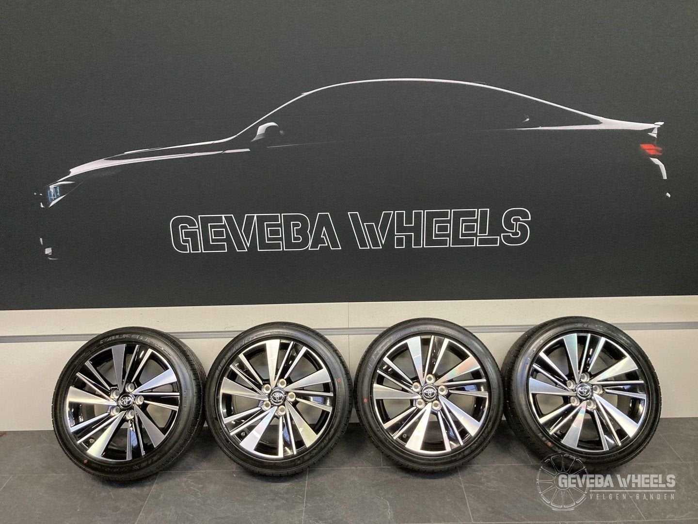 17” originele Toyota Corolla velgen + banden 5x114.3 9157-7, Auto-onderdelen, Gebruikt, -, -, Banden en Velgen
