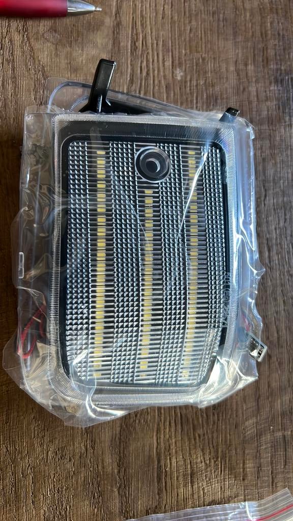 CHEVROLET EXPRESS LED LAMPJES te koop The Big Three Nunspeet