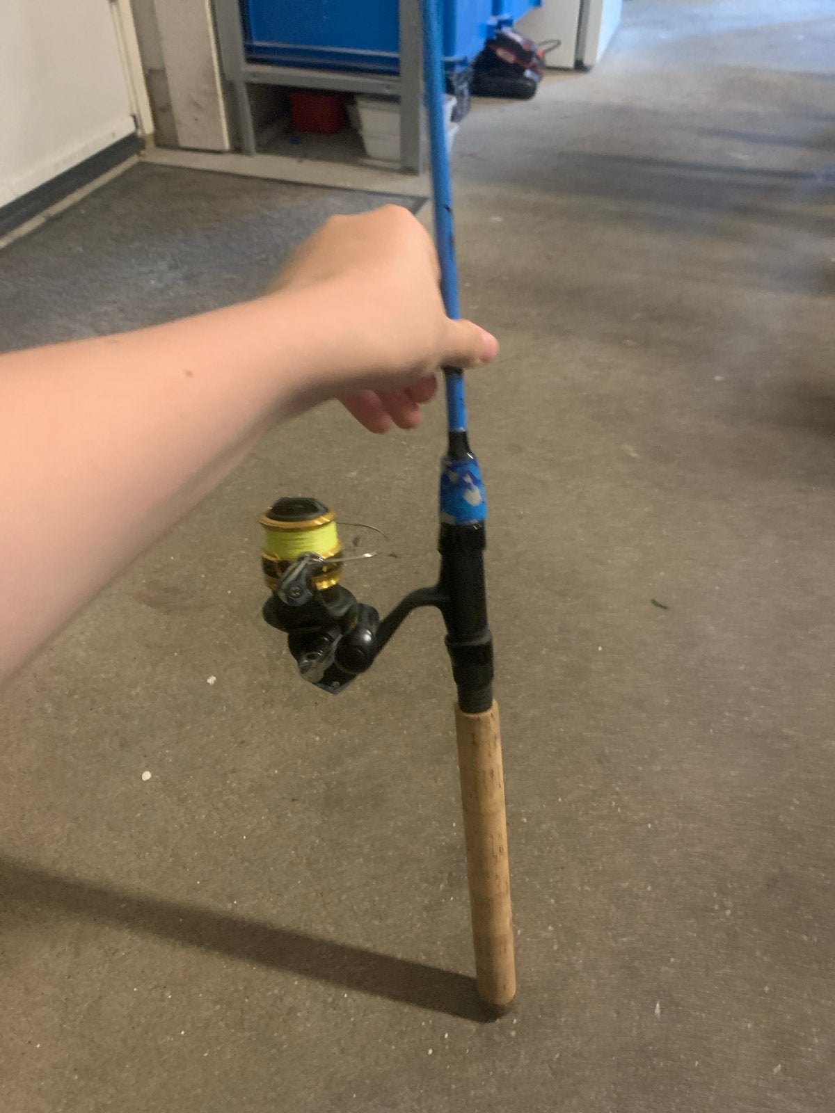 Vishengel met molen en gevlochten draad, Ophalen of Verzenden, Zo goed als nieuw, Complete hengel